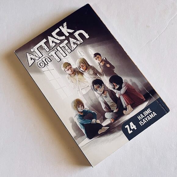 Attack on Titan Volume 24 Hajime Isayama English Manga Paperwork Graphic Novel - Picture 1 of 4